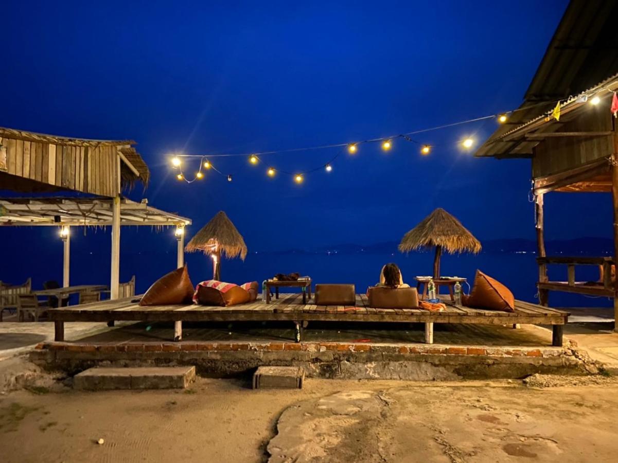 The Cosy Sunset Beach Resort & Restaurant ท้องศาลา ภายนอก รูปภาพ