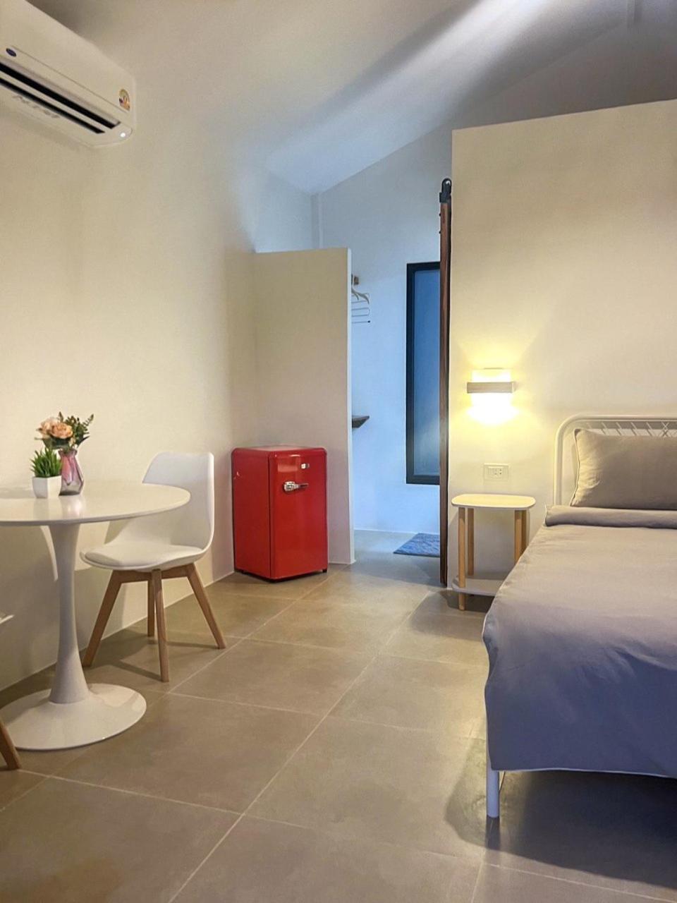 The Cosy Sunset Beach Resort & Restaurant ท้องศาลา ภายนอก รูปภาพ